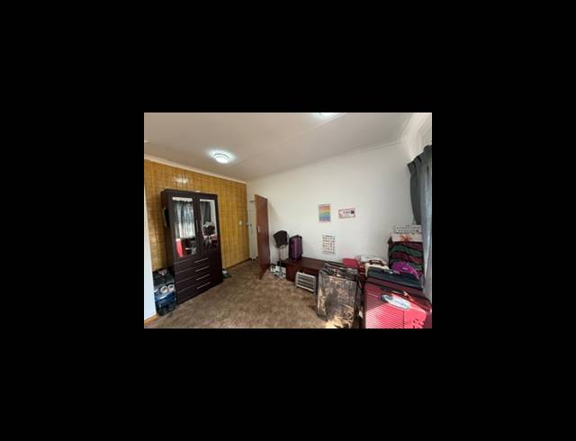 4 BEDROOM HOUSE FOR SALE IN BRACKENHURST